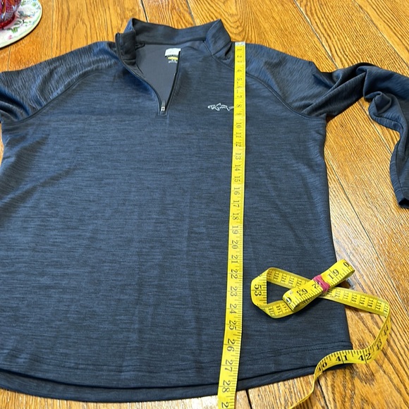 Greg Norman Play Dry pullover.  Men’s size medium.  Zip front. - Picture 6 of 10